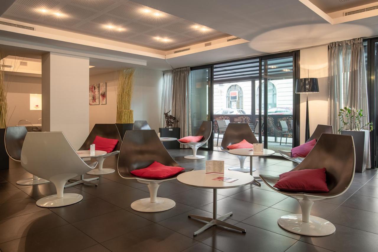 Le Rex Hotel Tarbes Bagian luar foto