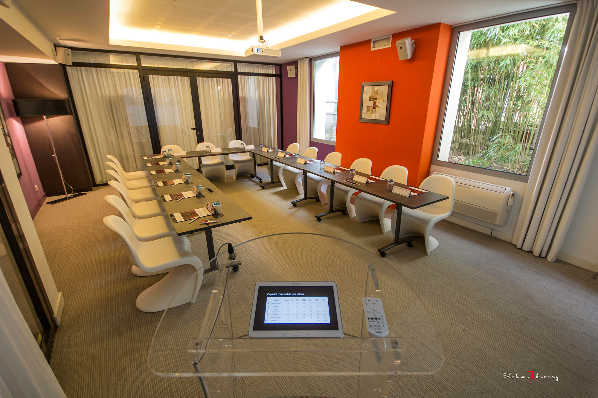 Le Rex Hotel Tarbes Bagian luar foto