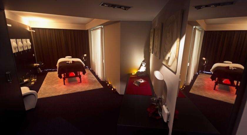 Le Rex Hotel Tarbes Fasilitas foto